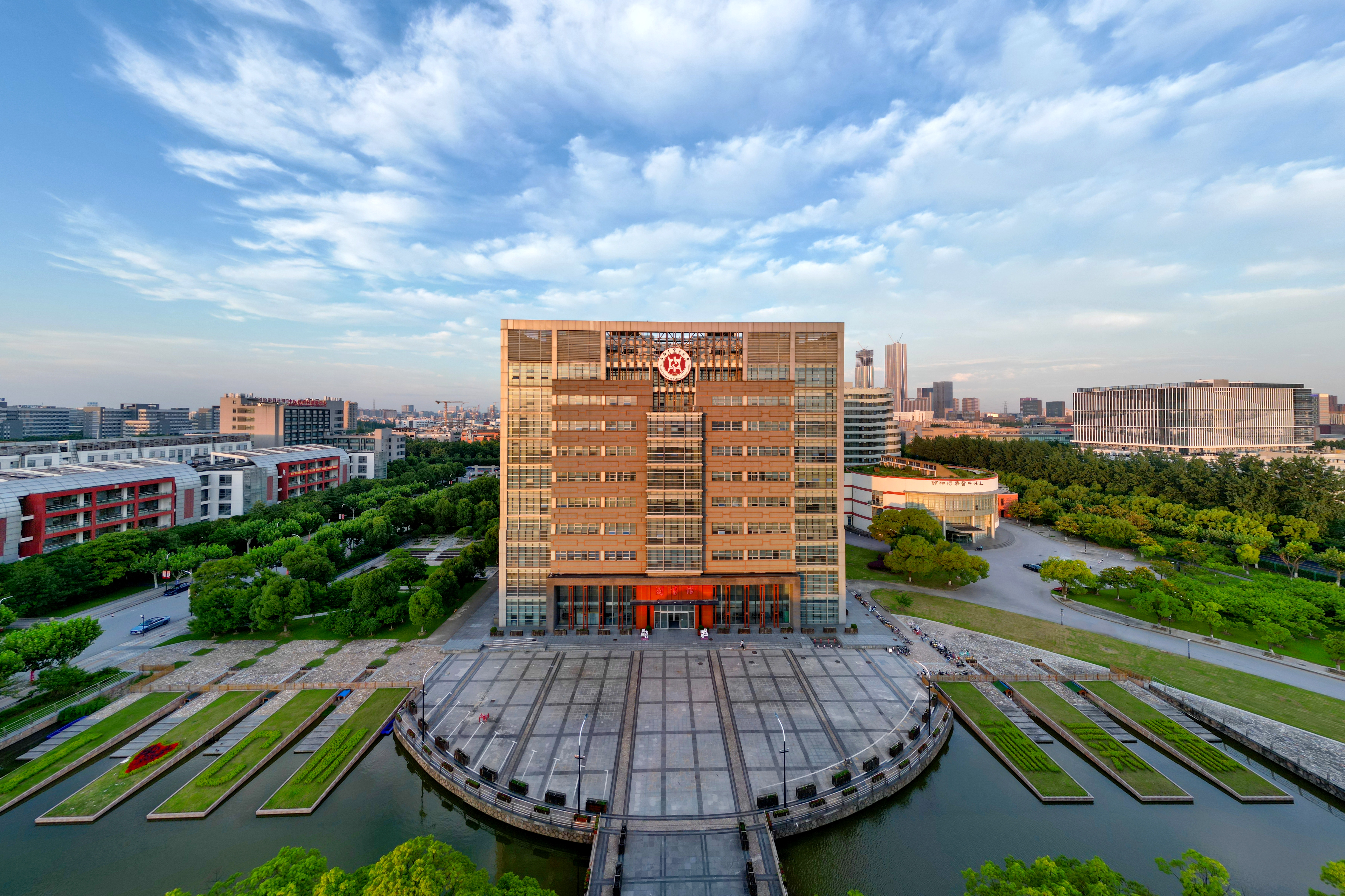 sunbet申搏官网牵头制订的中华中医药学会团体标准《中医随机对照试验临床证据元数据》发布