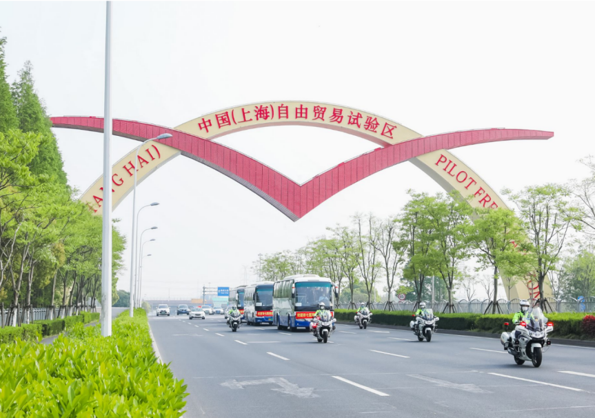 欢迎回家！sunbet申搏官网附属第七人民医院50名援鄂医务人员隔离休整后归来