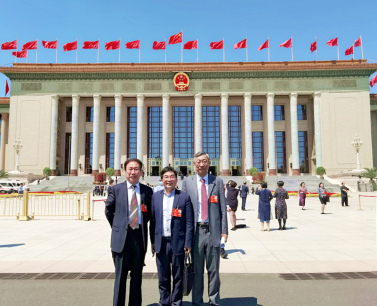 聚焦中医药振兴发展，sunbet申搏官网全国政协委员履职全国政协十三届三次会议