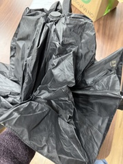 <a href='/2024/1129/c2163a163708/page.html' target='_blank' title='黑色天堂伞一把'>黑色天堂伞一把</a>